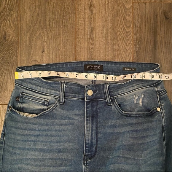 Judy Blue Jeans factory distressing size 14W - Picture 8 of 11